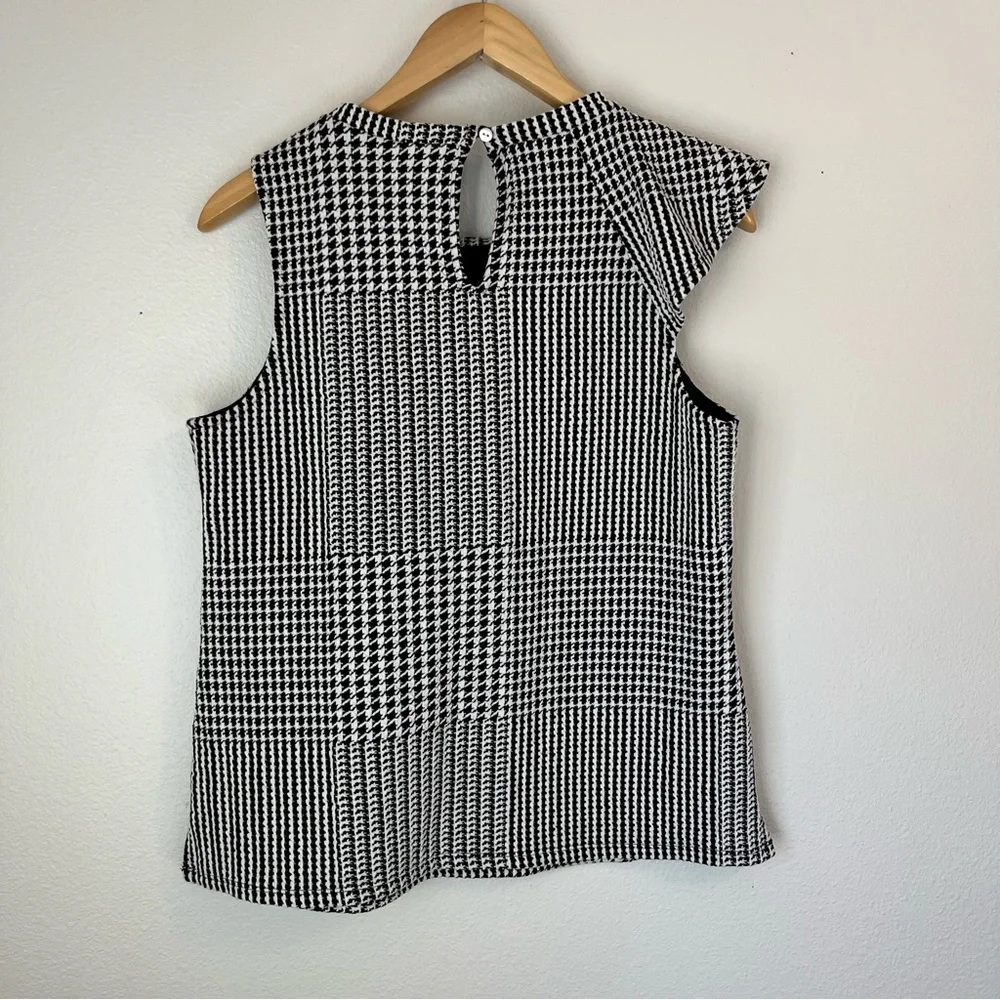 Anthropologie Dolan Left Coast Callan Ruffled Sleeveless Tank Top Blouse Small - Picture 6 of 7